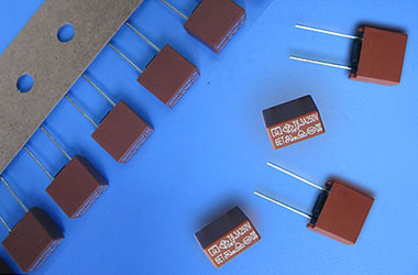 6EF 方型微型快斷保險(xiǎn)絲(圖2)